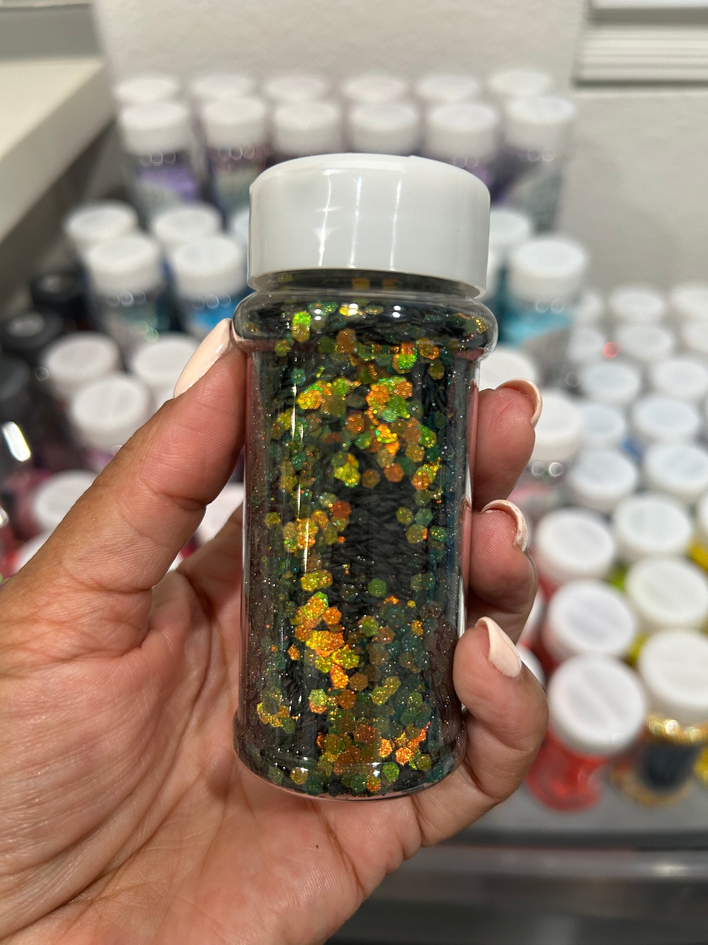 Serpent glitter