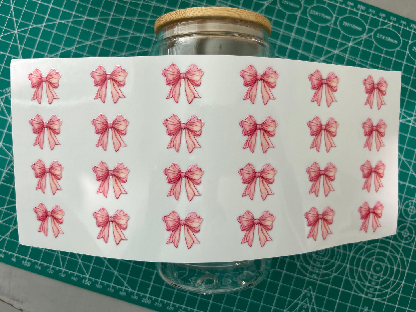 #61 Pink bows decal