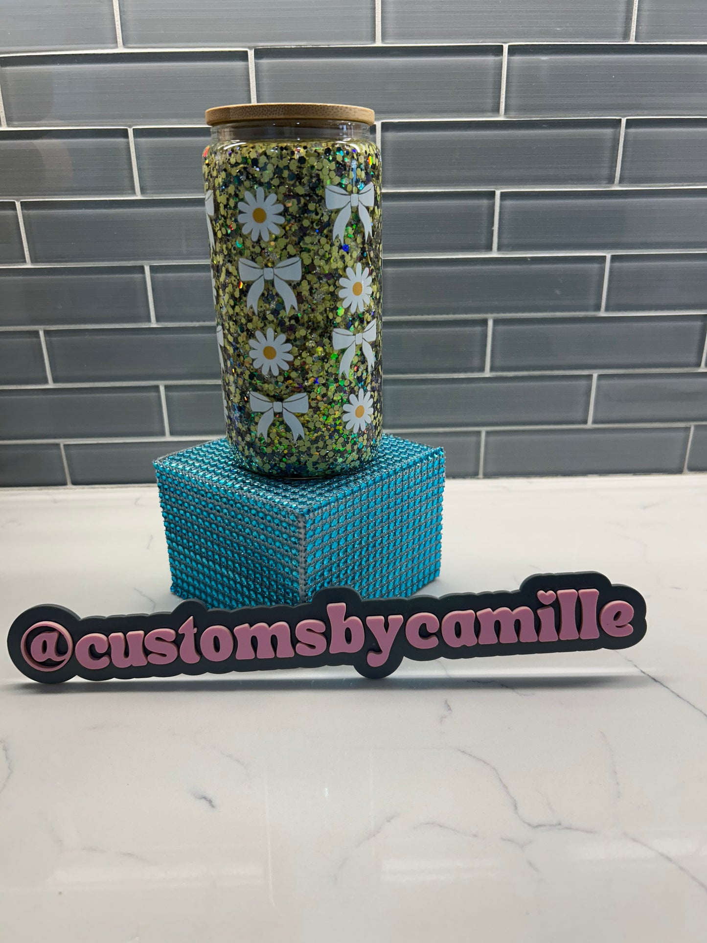 Sweet Daisy (Premade)