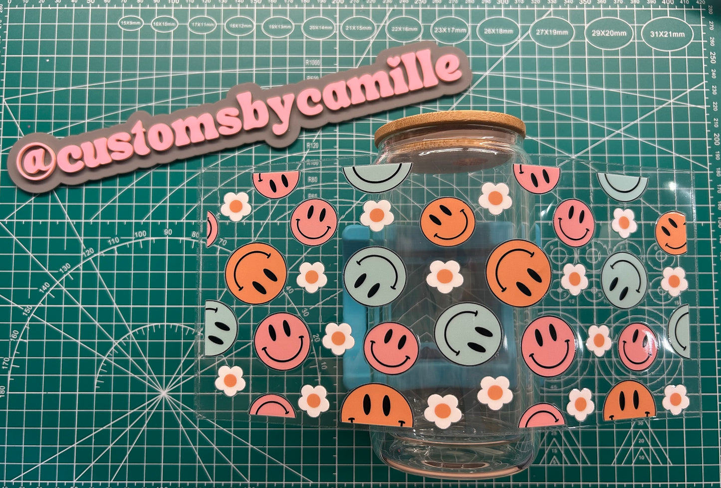 #117 Smiley Flowers decal