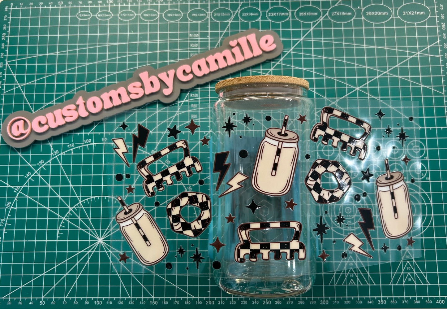 #175 Iced Coffee & Hairclips decal