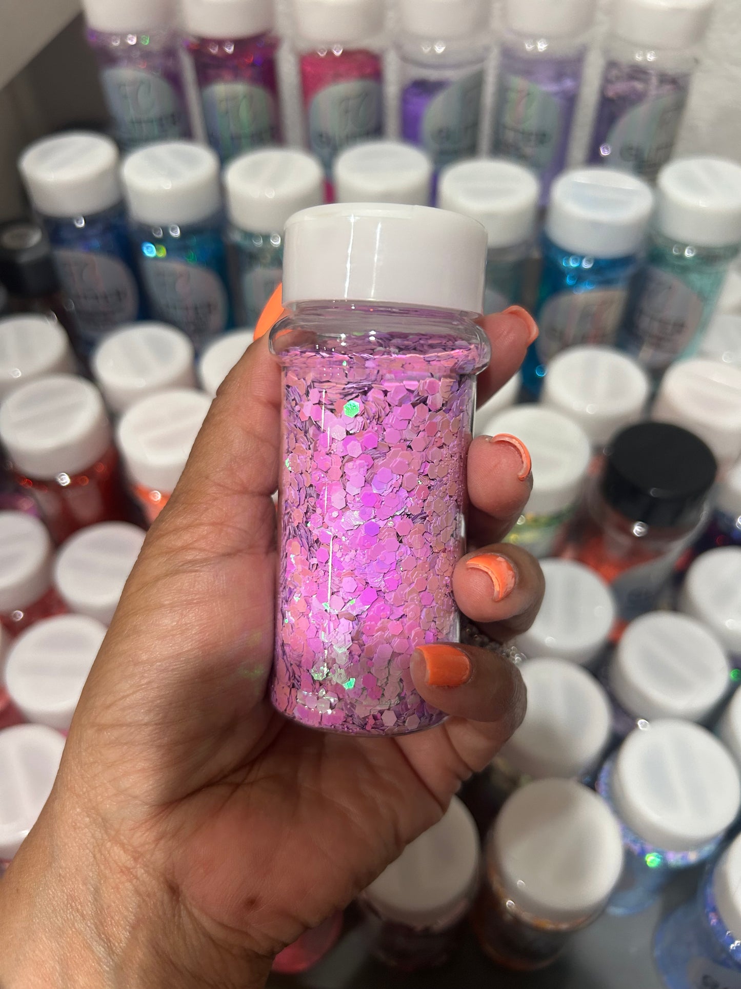 Admire glitter