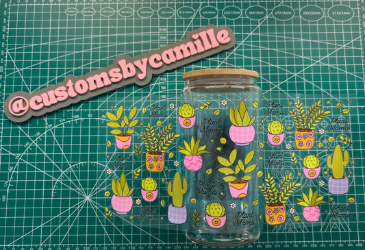 #172 Retro Smiley Plant Mama decal