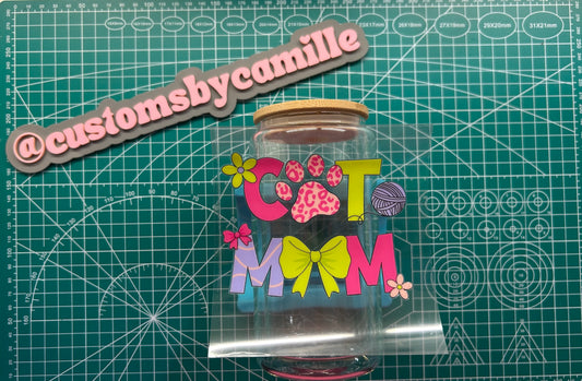 #213 Girly Cat Mom Decal